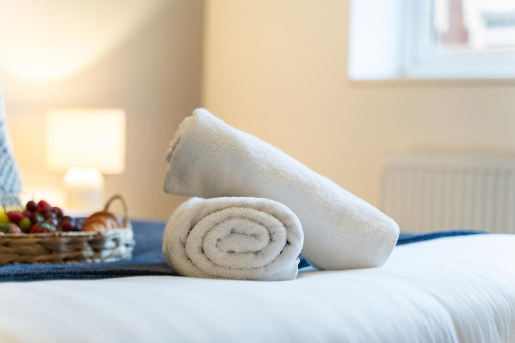 Stylish New Apartment - Free Wifi & Netflix - Top Rated - 3Mh Cradley Heath Zewnętrze zdjęcie